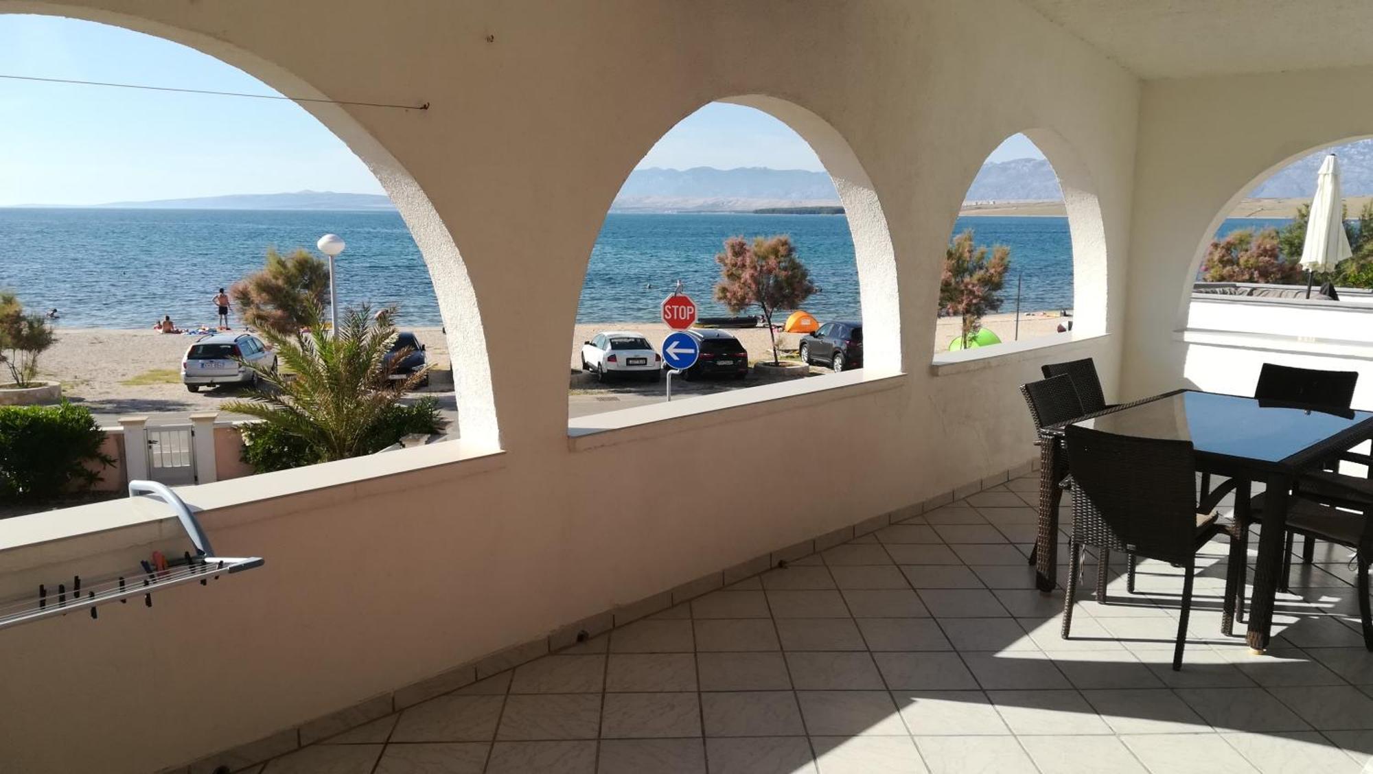 Prestiz Na Prizemi Apartment Vir